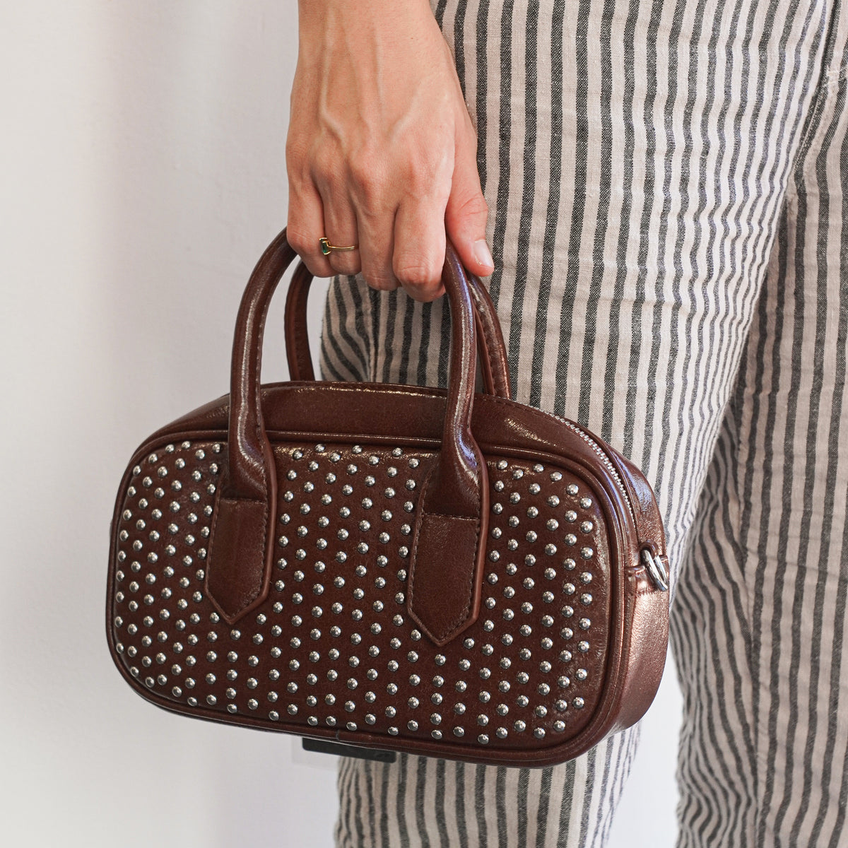 BOLSO BOWLING TACHUELAS