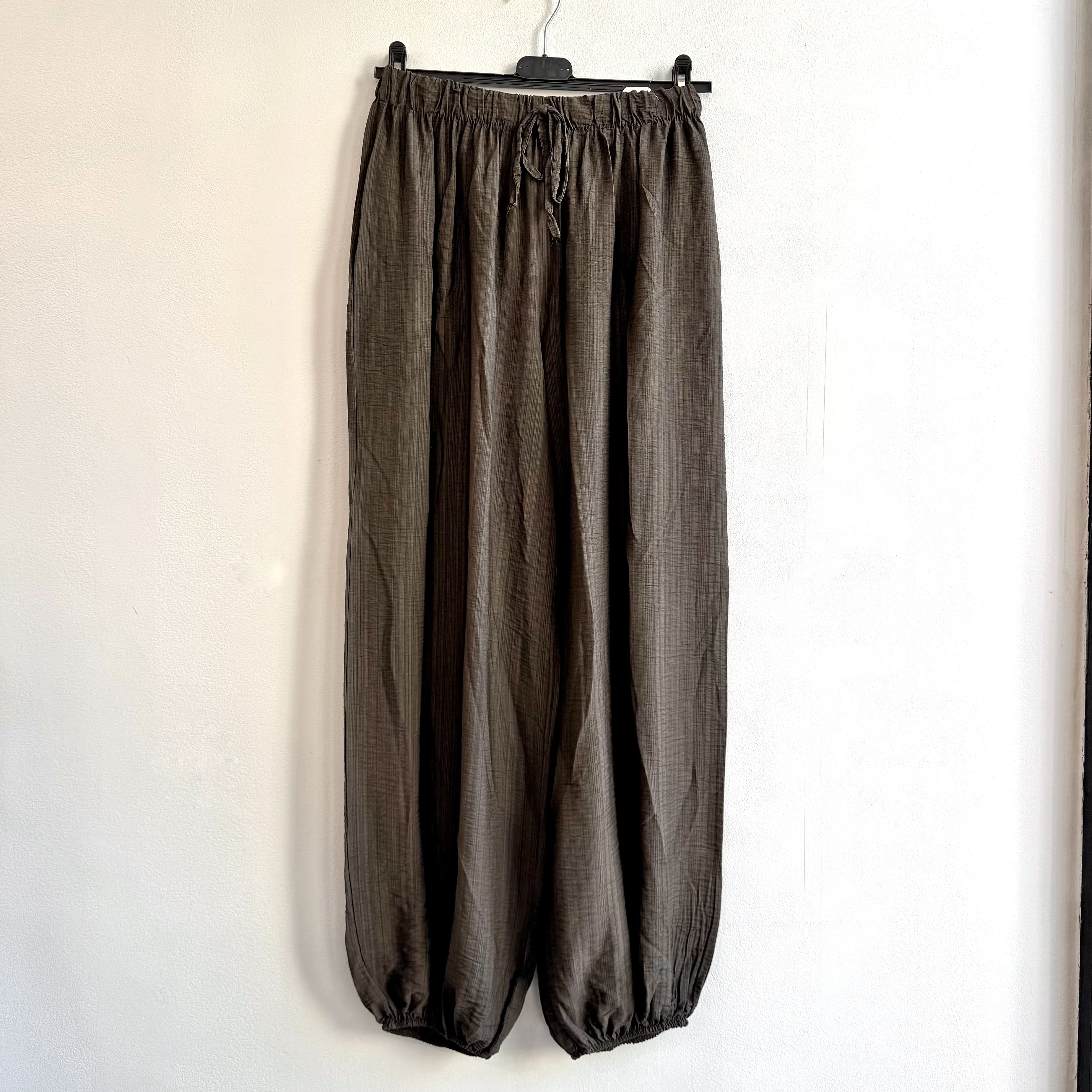 PANTALÓN BOMBACHO MARRÓN - Imagen 2