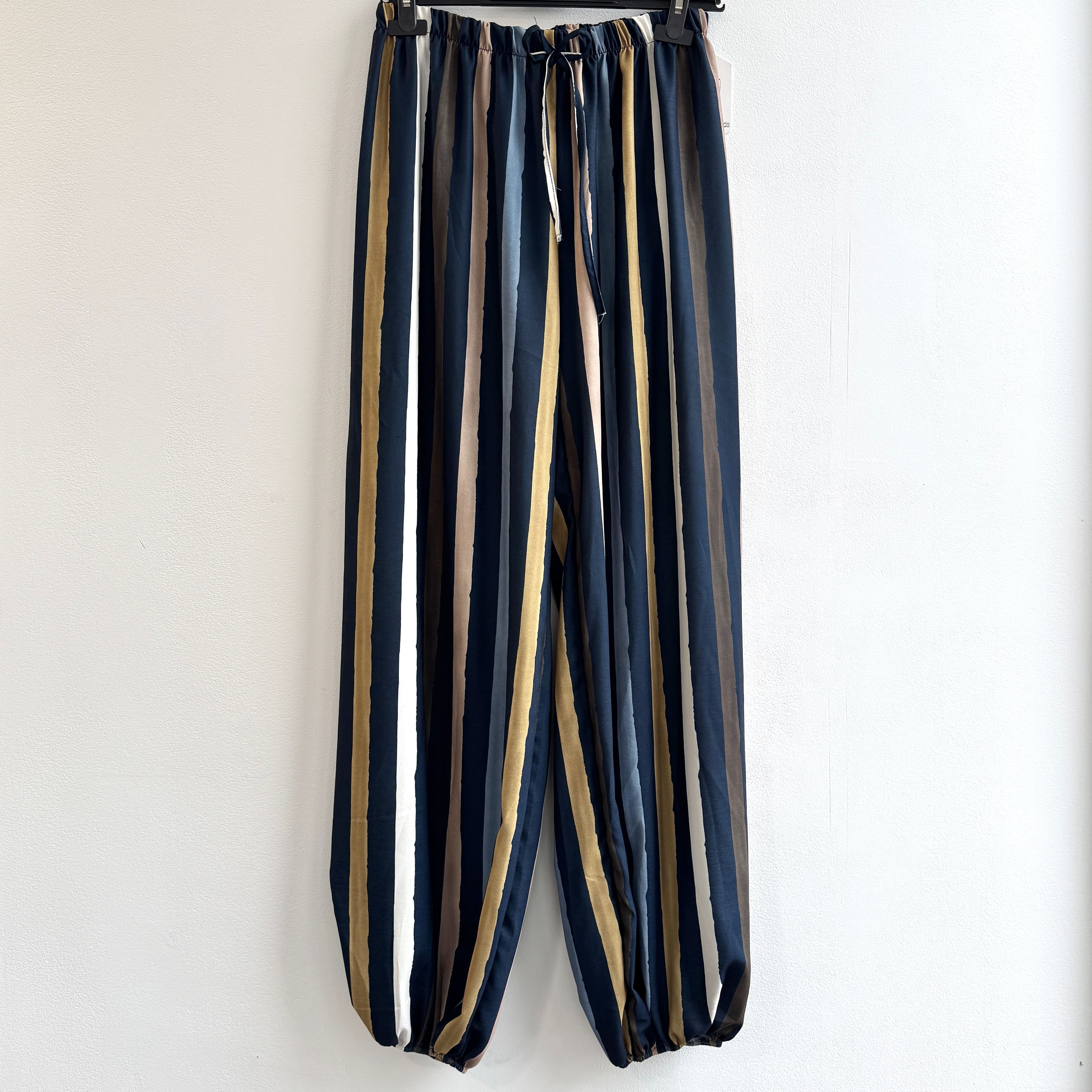 PANTALÓN BOMBACHO RAYAS AZUL
