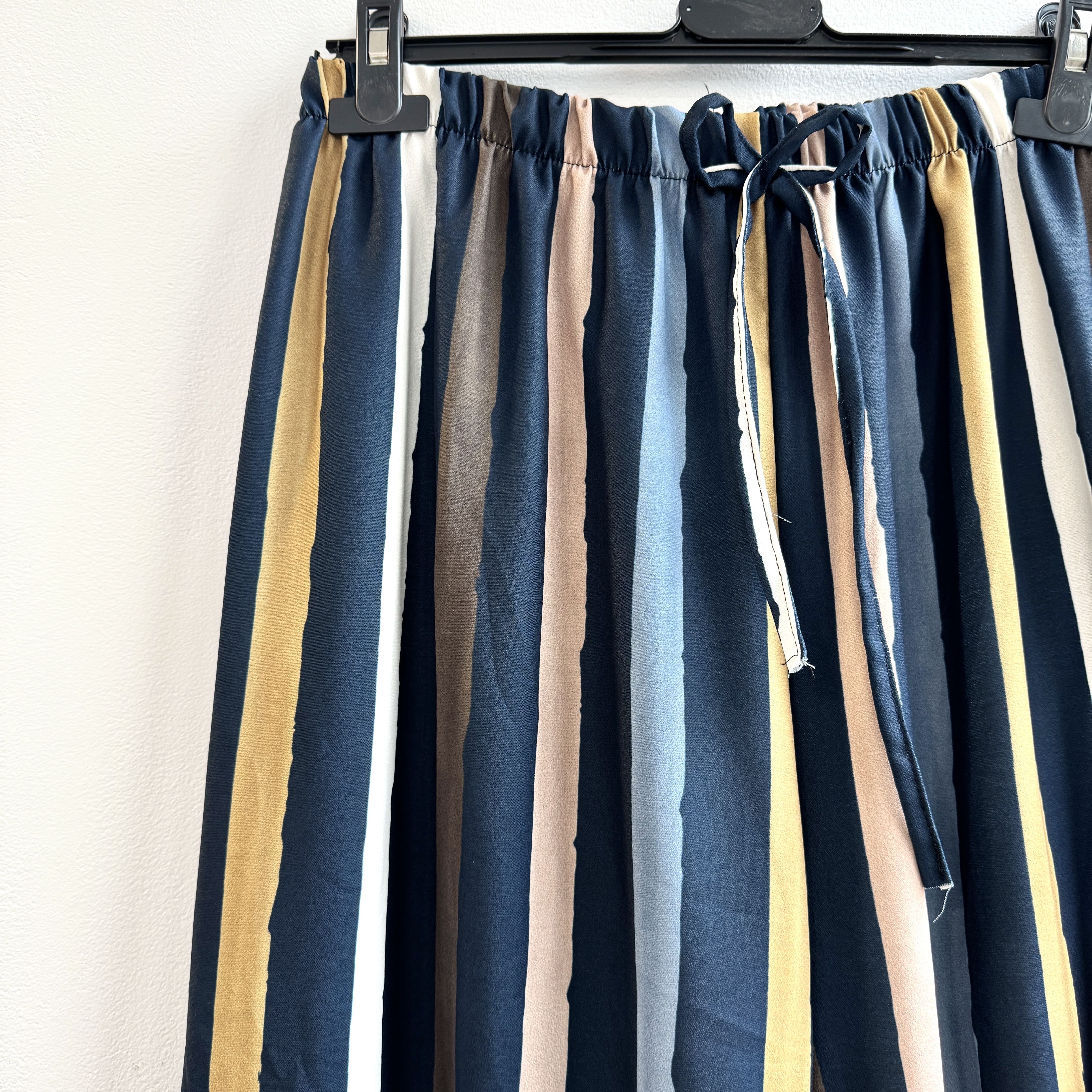 PANTALÓN BOMBACHO RAYAS AZUL - Imagen 2